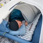 Aislante Inflable Ultraliviano Tuye R5.8 Rectangular